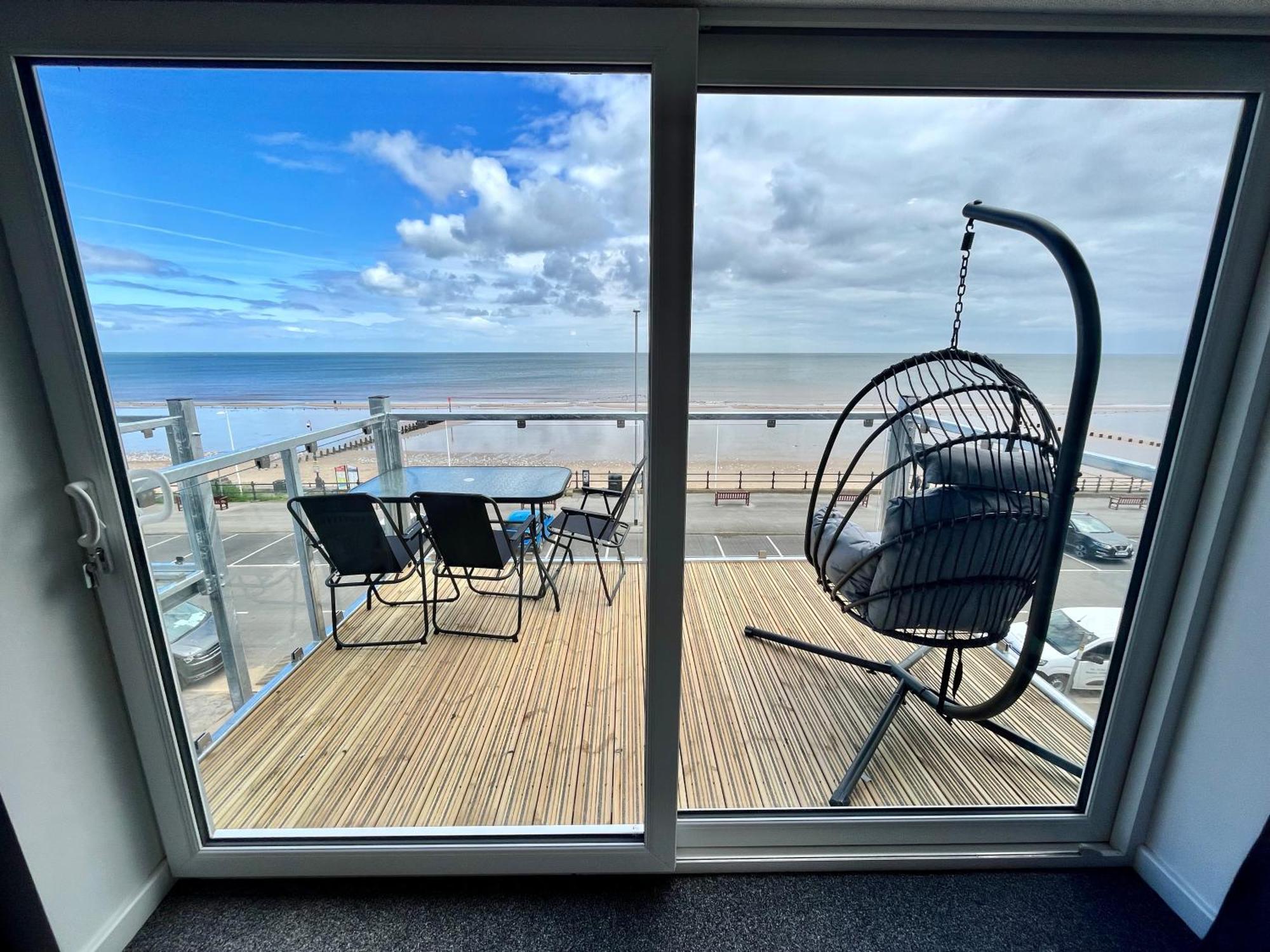 Seaside Escapes, Bridlington Apartment Exterior photo