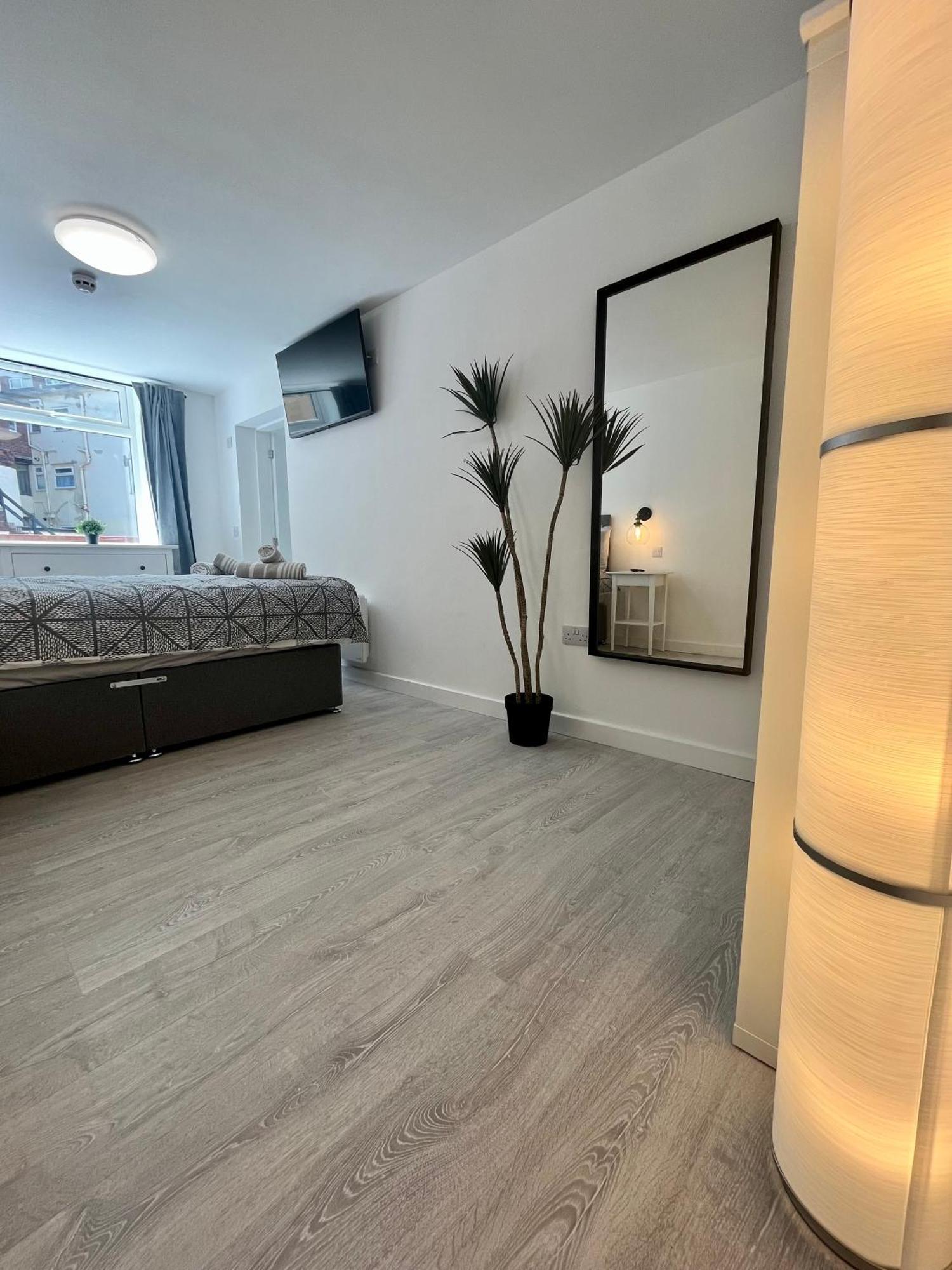 Seaside Escapes, Bridlington Apartment Exterior photo